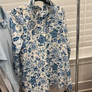 Tuckernuck Blue and White Floral dress